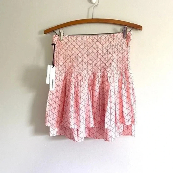 NWT BB Dakota Pink Ruffled Mini Skirt - Picture 3 of 8